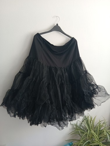 Black petticoat - black,